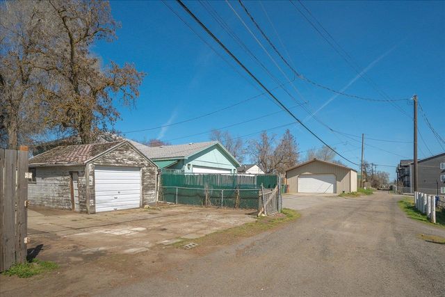 1512 E Dalton Ave, Spokane, WA 99207