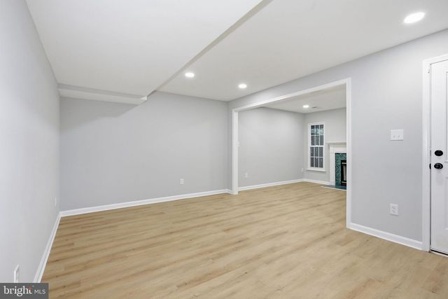 20411 DONCASTER TER, Sterling, VA 20165