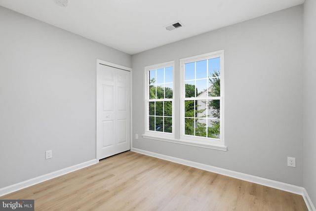 20411 DONCASTER TER, Sterling, VA 20165