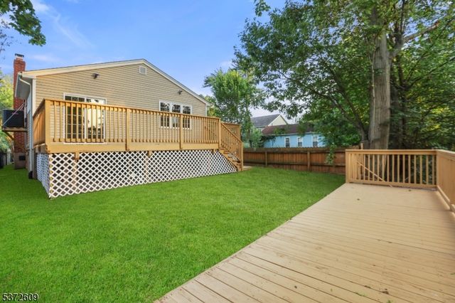 80 Woodcliffe Ave, Little Falls Twp., NJ 07424
