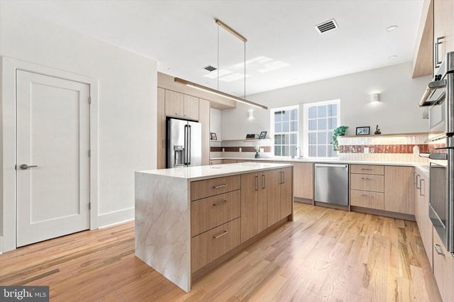 1710 MONTROSE ST, Philadelphia, PA 19146