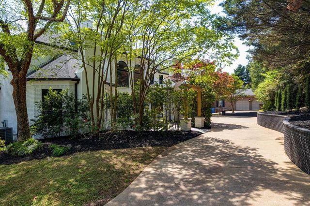 1103 Centennial Drive, Chattanooga, TN 37405