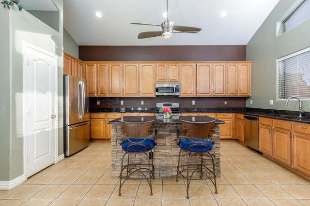 33808 N Pate Place, Cave Creek, AZ 85331
