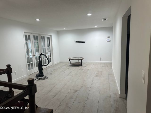 7335 FLORAL RIDGE Drive, Jacksonville, FL 32277