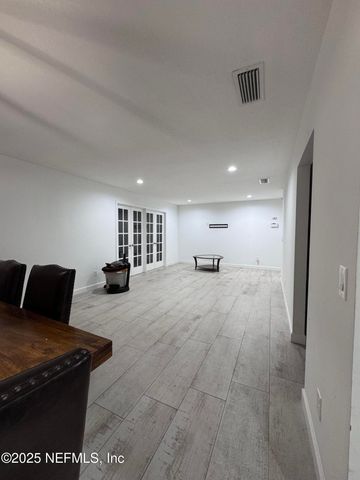 7335 FLORAL RIDGE Drive, Jacksonville, FL 32277