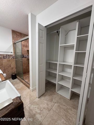 7335 FLORAL RIDGE Drive, Jacksonville, FL 32277