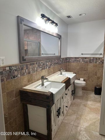 7335 FLORAL RIDGE Drive, Jacksonville, FL 32277