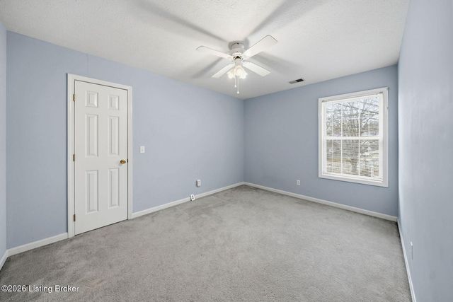 10514 Grecian Rd, Louisville, KY 40272