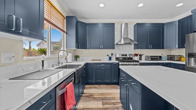 7030 Almeria, Fontana, CA 92336
