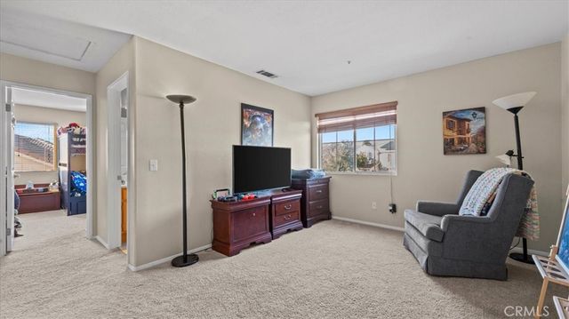 7030 Almeria, Fontana, CA 92336