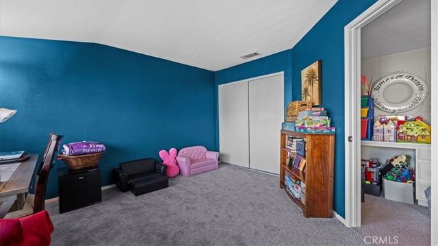7030 Almeria, Fontana, CA 92336