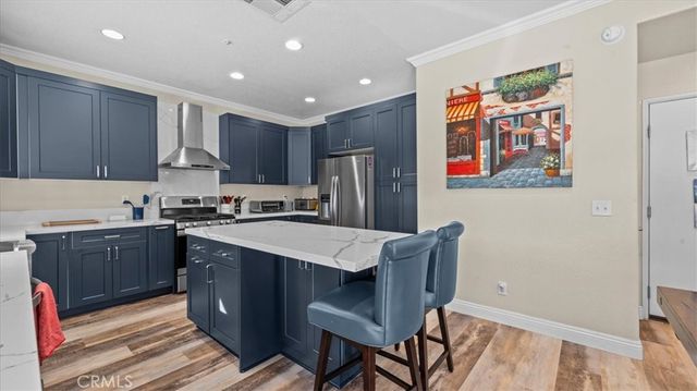 7030 Almeria, Fontana, CA 92336