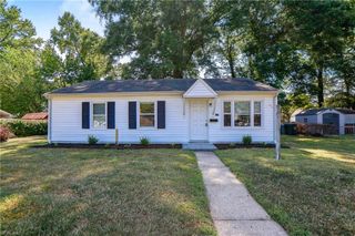 527 Price ST, Hampton, VA 23663