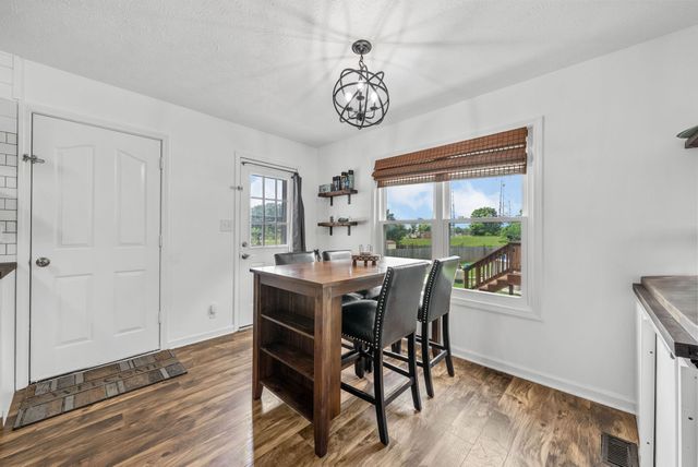 2615 Cider Dr, Clarksville, TN 37040