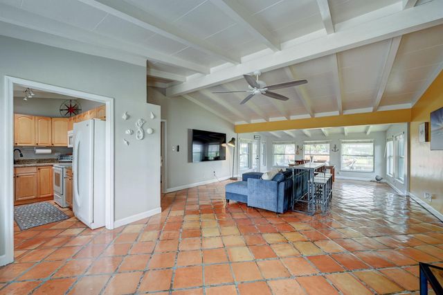 2554 Sugar Loaf Lane, Fort Lauderdale, FL 33312