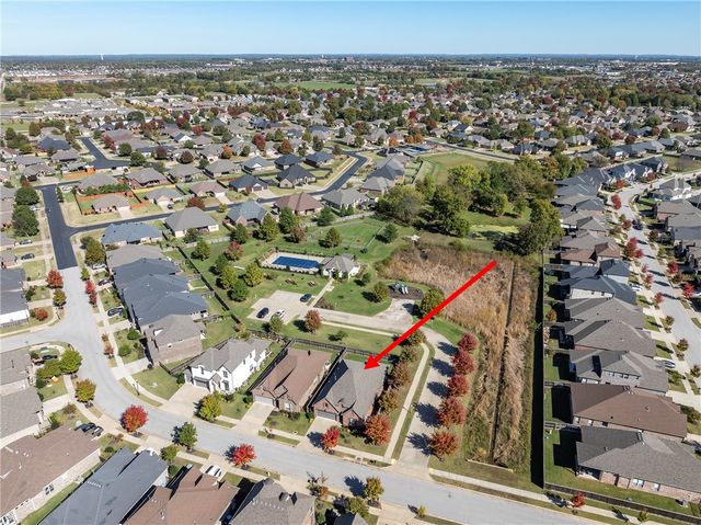 4509 SW Lilly Street, Bentonville, AR 72713