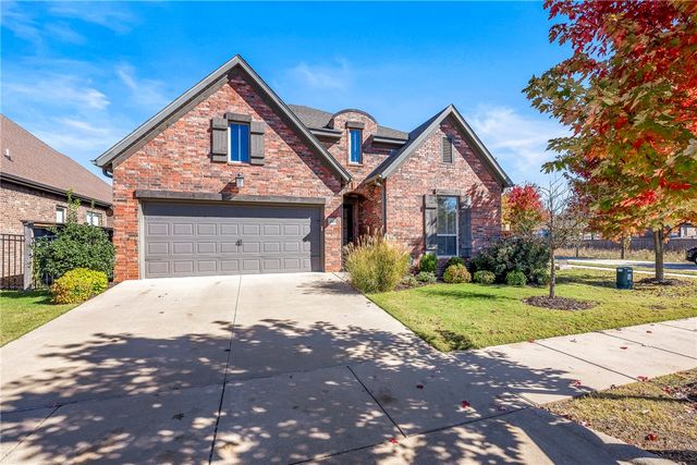 4509 SW Lilly Street, Bentonville, AR 72713