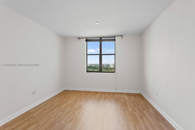 888 S Douglas Rd 1405, Coral Gables, FL 33134