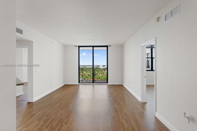888 S Douglas Rd 1405, Coral Gables, FL 33134
