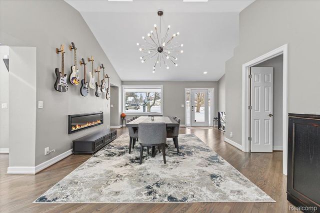 3301 Mann Road, Waterford Charter Township, MI 48346