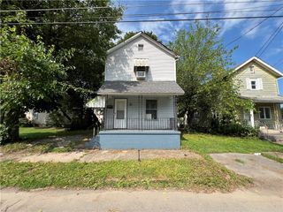 1112 Pollock Ave, New Castle, PA 16101