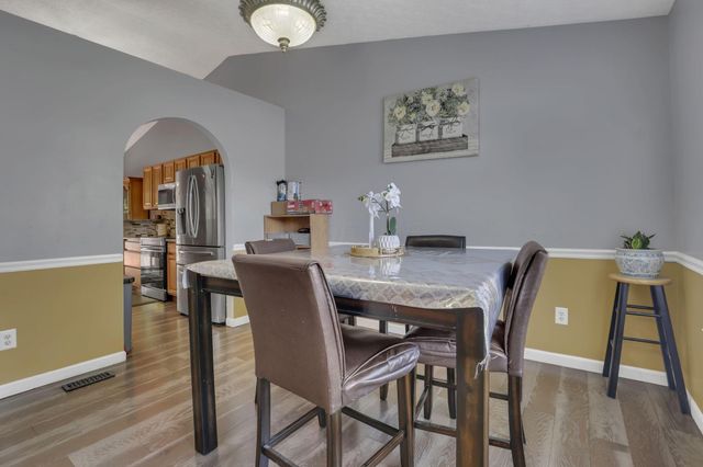 87 Knights Bridge Drive W, Pickerington, OH 43147