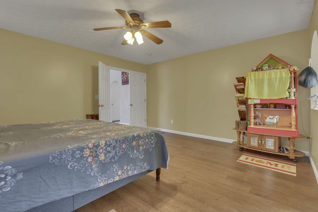 87 Knights Bridge Drive W, Pickerington, OH 43147