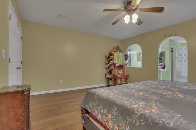 87 Knights Bridge Drive W, Pickerington, OH 43147