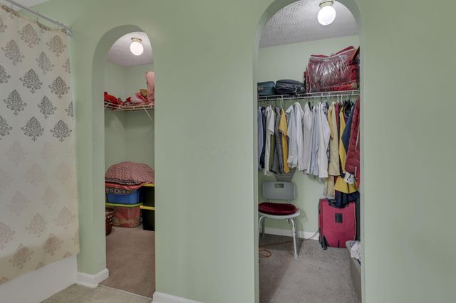 87 Knights Bridge Drive W, Pickerington, OH 43147