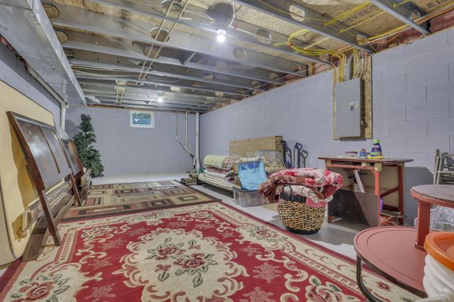 87 Knights Bridge Drive W, Pickerington, OH 43147