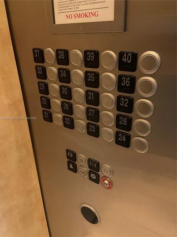 300 S Biscayne Blvd T-3403, Miami, FL 33131