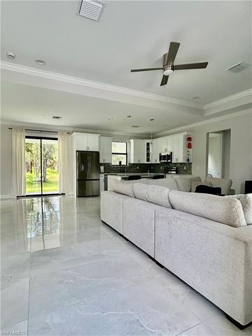 4471 47th AVE NE, Naples, FL 34120