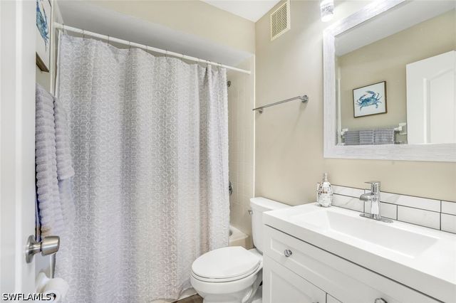 7360 Glenmoor LN 4301, Naples, FL 34104