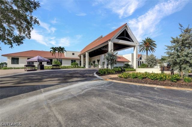 7360 Glenmoor LN 4301, Naples, FL 34104