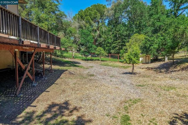 2050 Blackwood Dr, Walnut Creek, CA 94596