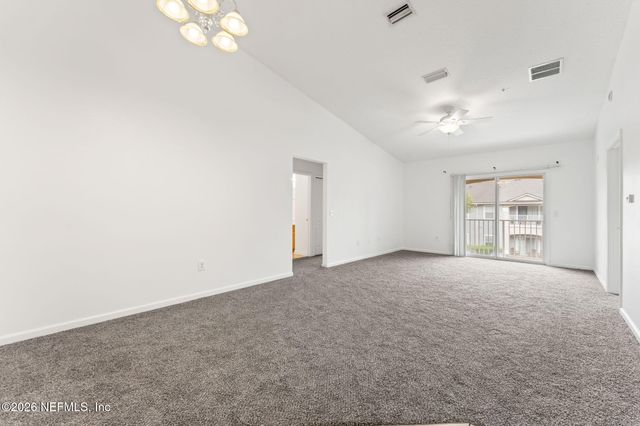 6111 MAGGIES Circle 109, Jacksonville, FL 32244