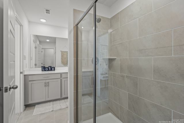 2534 Dry Moss Way, San Antonio, TX 78224