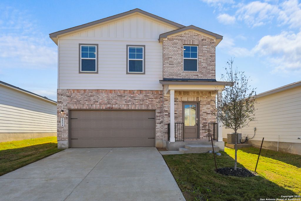2534 Dry Moss Way, San Antonio, TX 78224
