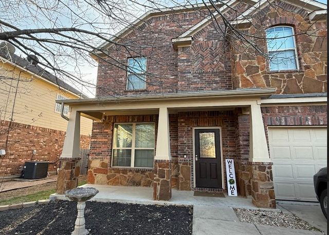 117 E Emory Fields DR, Hutto, TX 78634