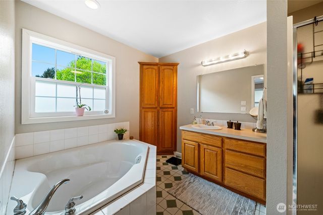 2630 Kaiser Road NW, Olympia, WA 98502