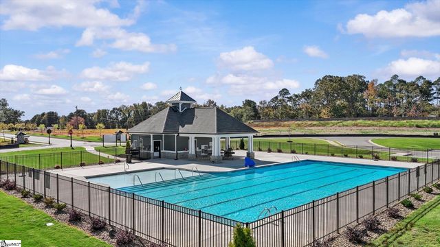 458 Amaryllis Lane, Woodruff, SC 29388
