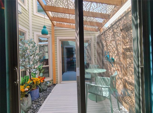 2955 S. Bend, Dallas, TX 75229