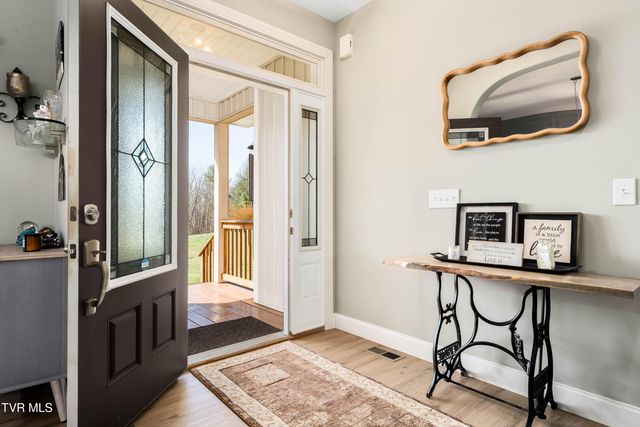 533 Highland Acres, Mountain City, TN 37683