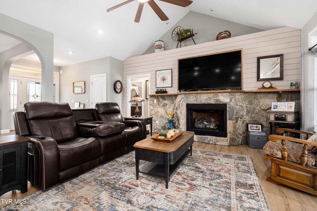 533 Highland Acres, Mountain City, TN 37683