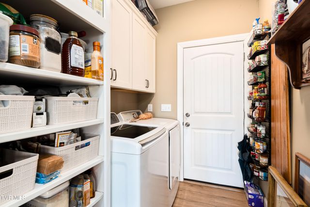 533 Highland Acres, Mountain City, TN 37683