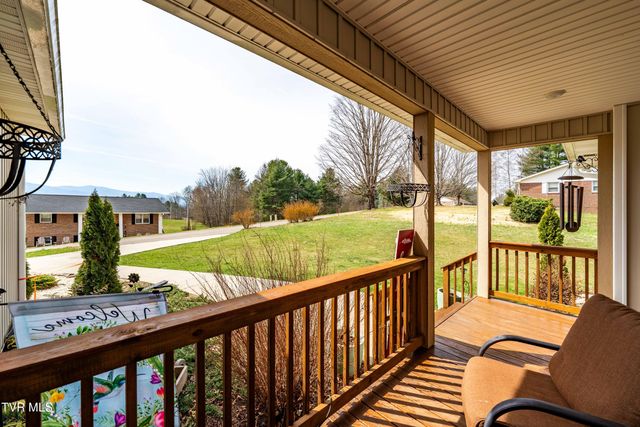 533 Highland Acres, Mountain City, TN 37683