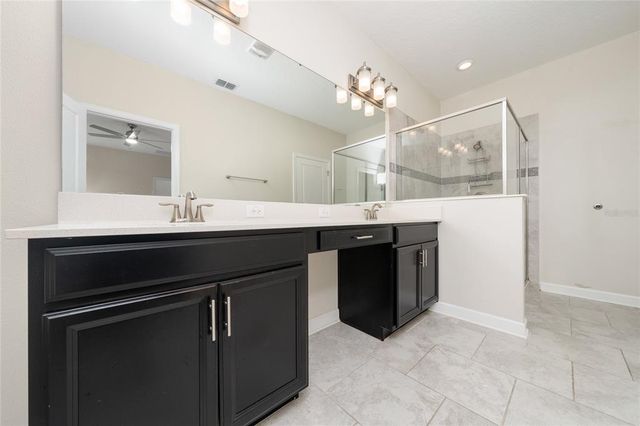 11055 SWEETGUM WOODS DRIVE, Orlando, FL 32832