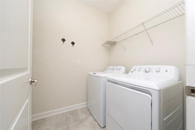 11055 SWEETGUM WOODS DRIVE, Orlando, FL 32832