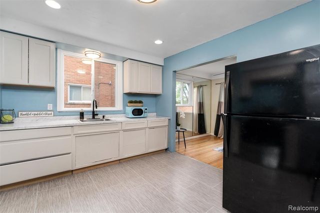 12051 Bramell, Redford, MI 48239