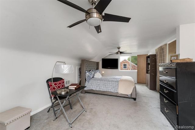 12051 Bramell, Redford, MI 48239